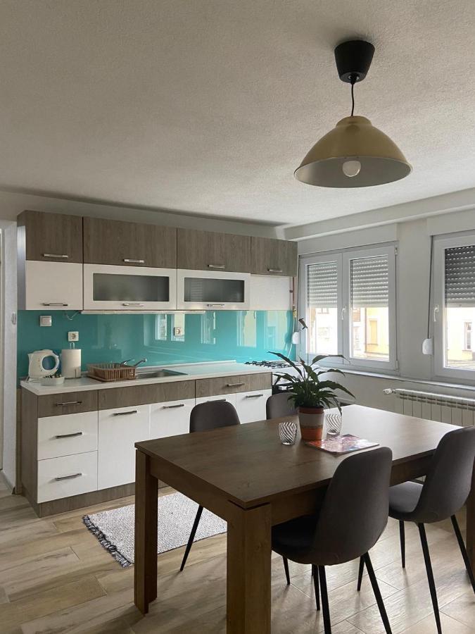Hidden Gem Shared Apartment, Suite Сараево Экстерьер фото